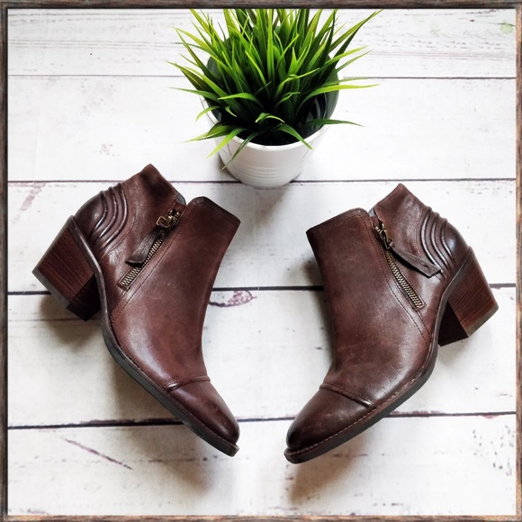 PAUL GREEN Diandra Brown Ankle Zipper Booties 7 - Picture 1 of 8